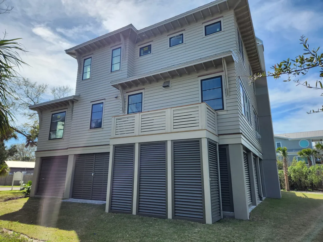 Residential home exterior painting